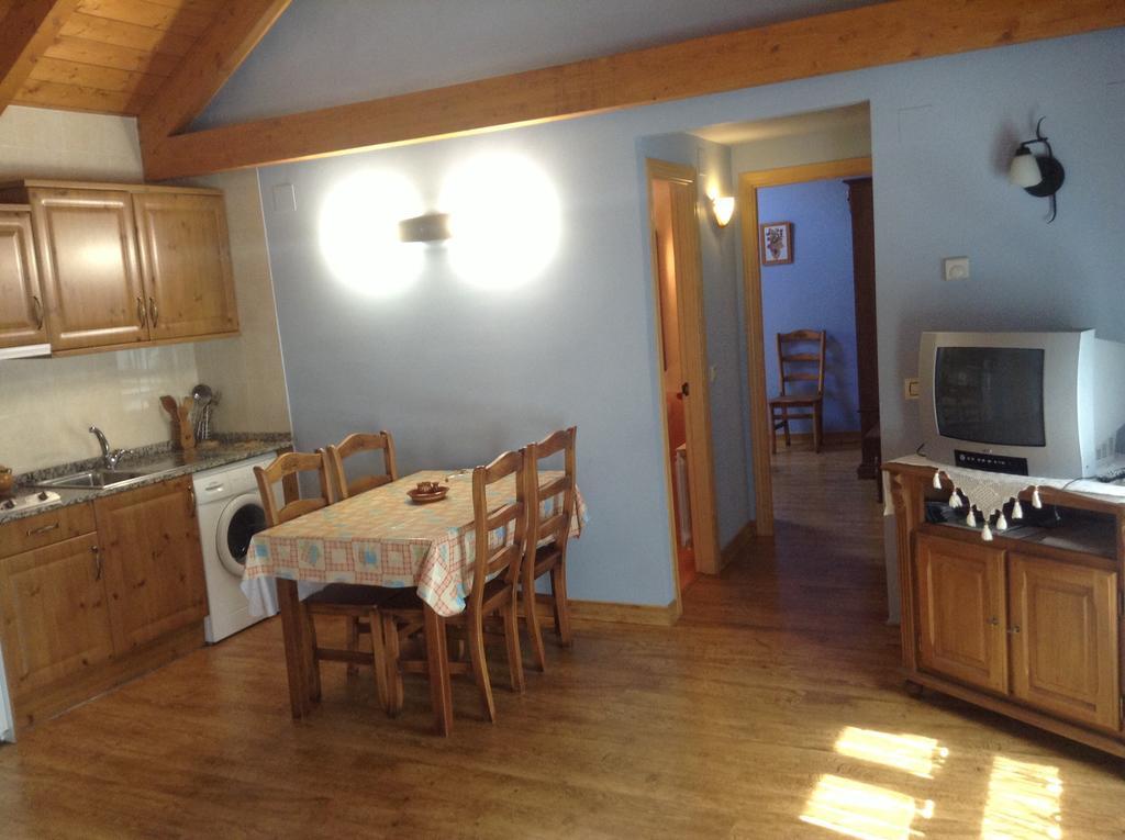 Apartamento Casa Carpintero Torla-Ordesa Habitación foto